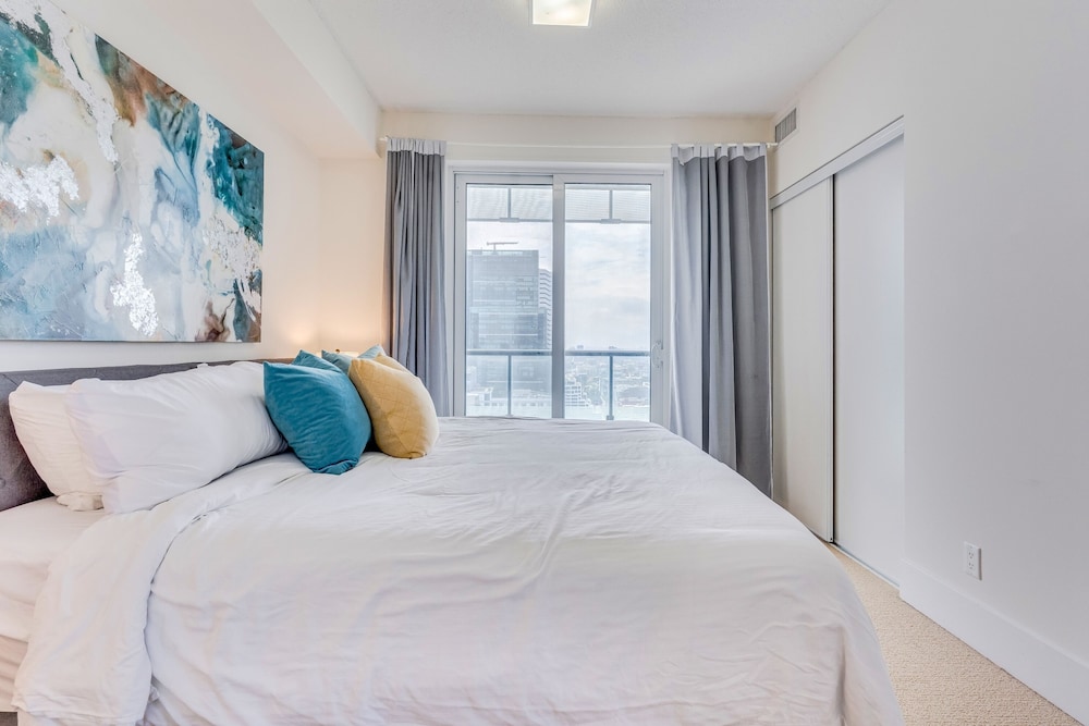3 BEDROOMS, ELITE, APARTMENT, BALCONY