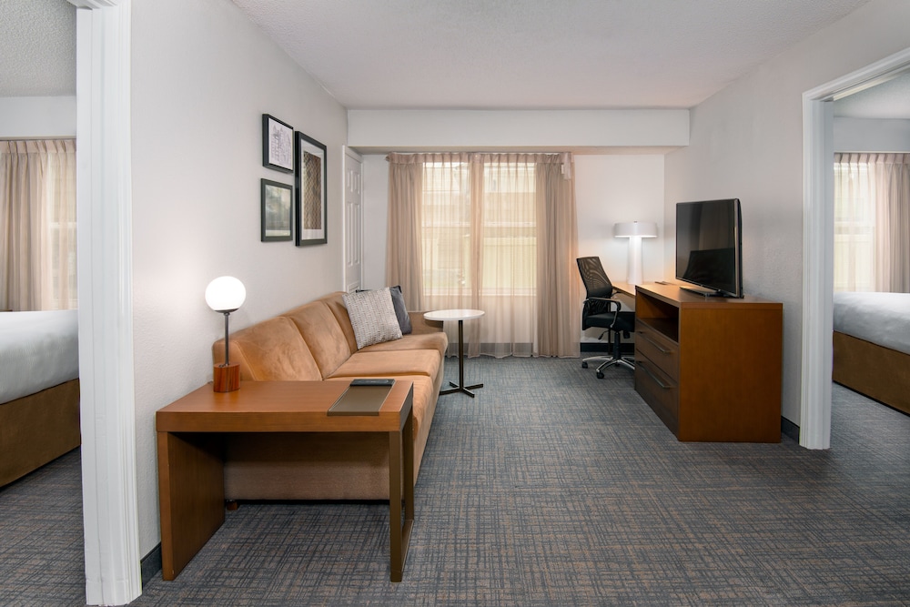 Residence Inn By Marriott Boston Brockton/Easton 12/26