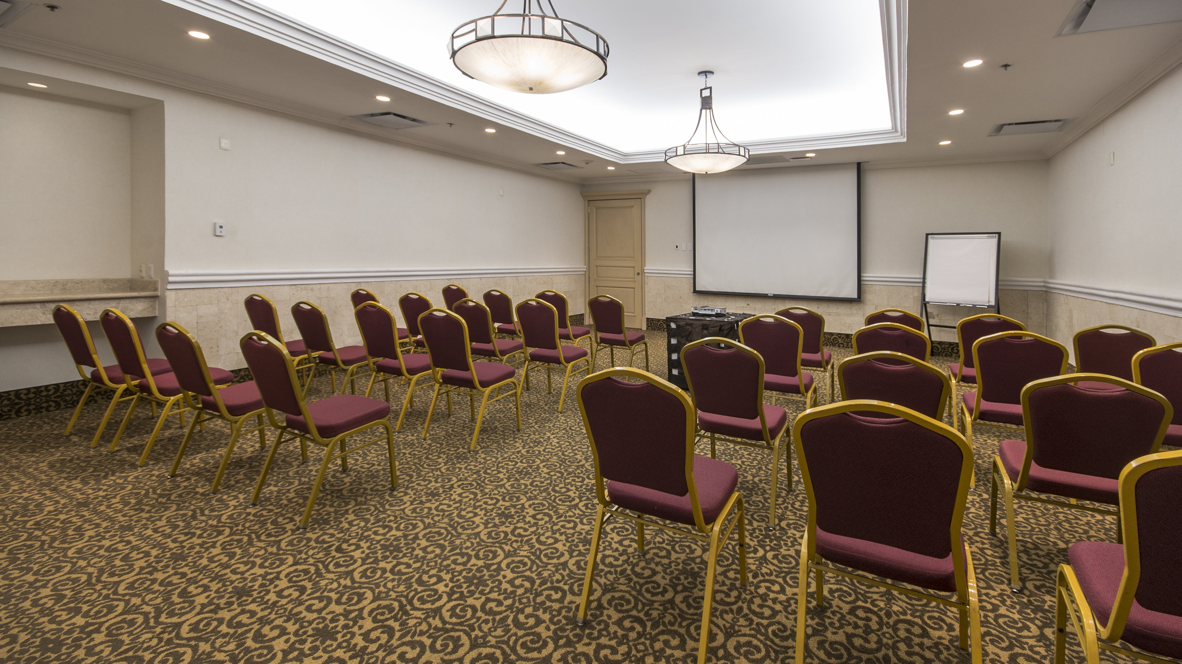 Holiday Inn Queretaro Centro Historico 40/50