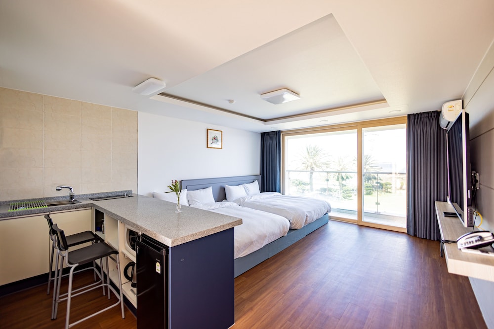 Areumdaun Resort 36/81