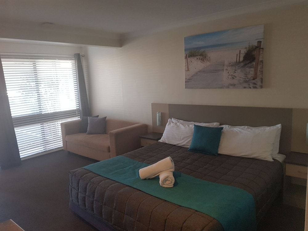 Caravilla Motel 10/48