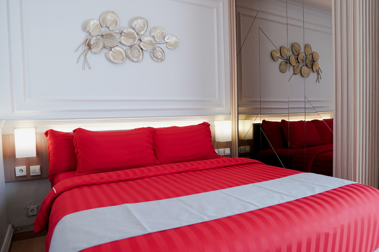 Red, Junior Suite
