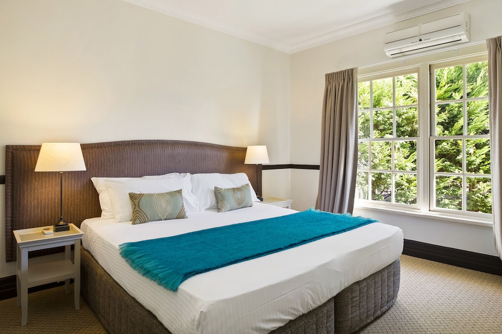 Garden, Suite, King Bed