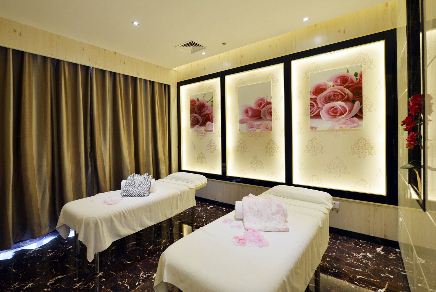 XIAMEN DISCOVERY HOTEL 18/25