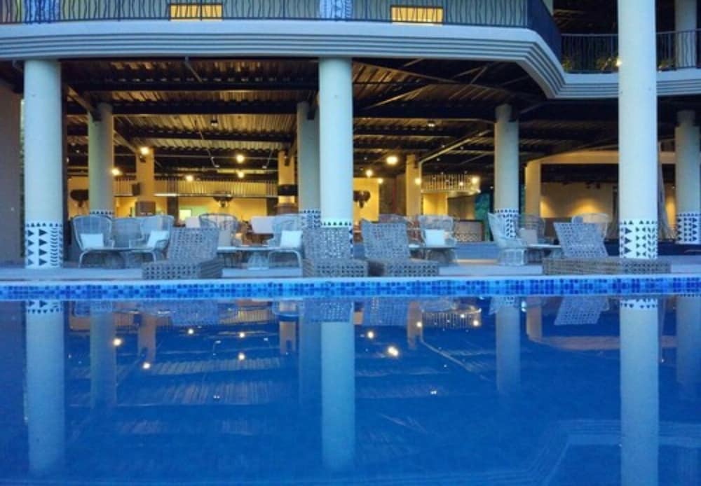 Baobab Safari Resort 25/39