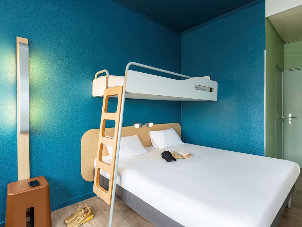 IBIS BUDGET PARIS PORTE DE PANTIN 38/64