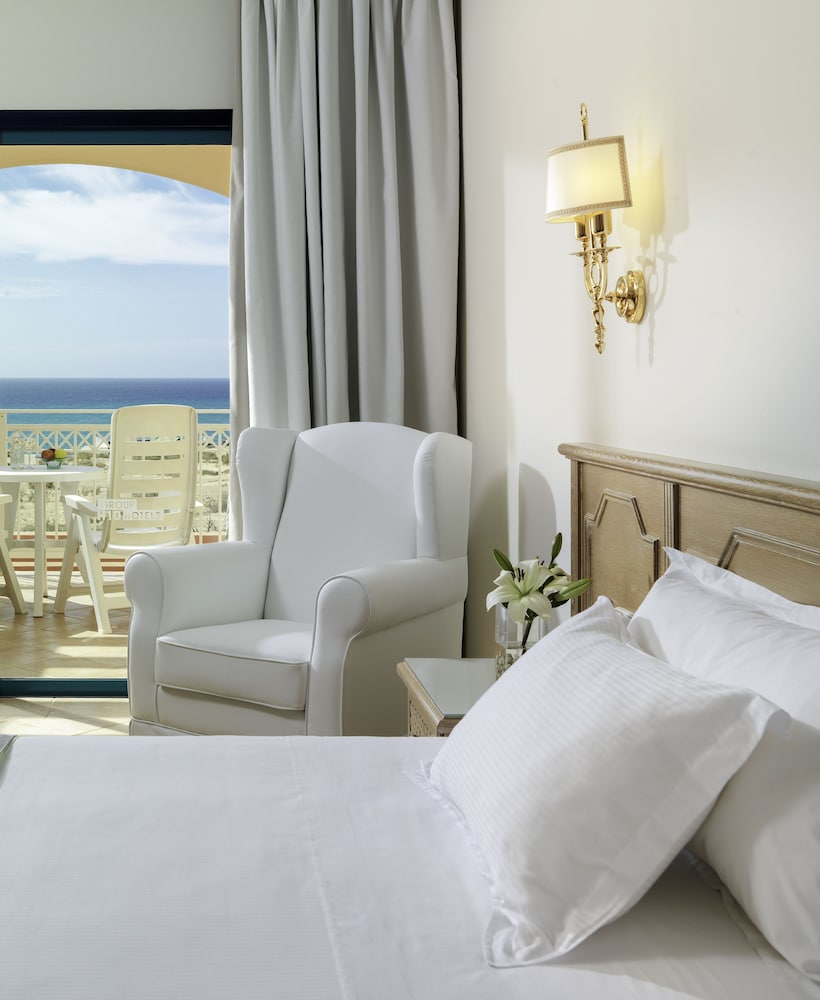H10 Playa Esmeralda - Adults Only 50/73