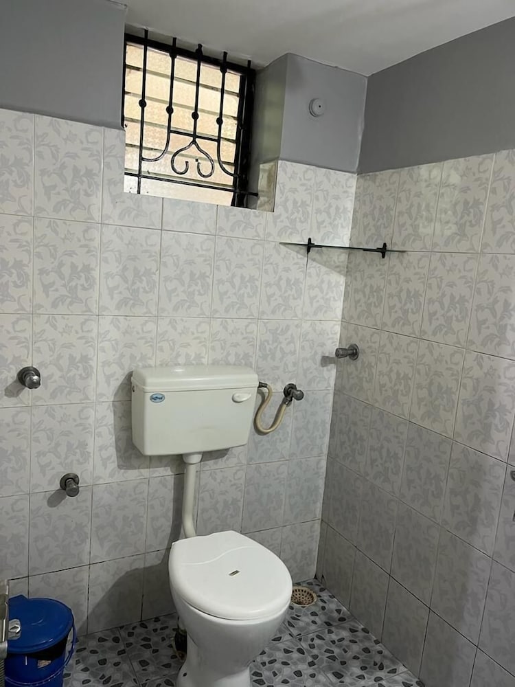 Casa Almeida Guest House 47/50