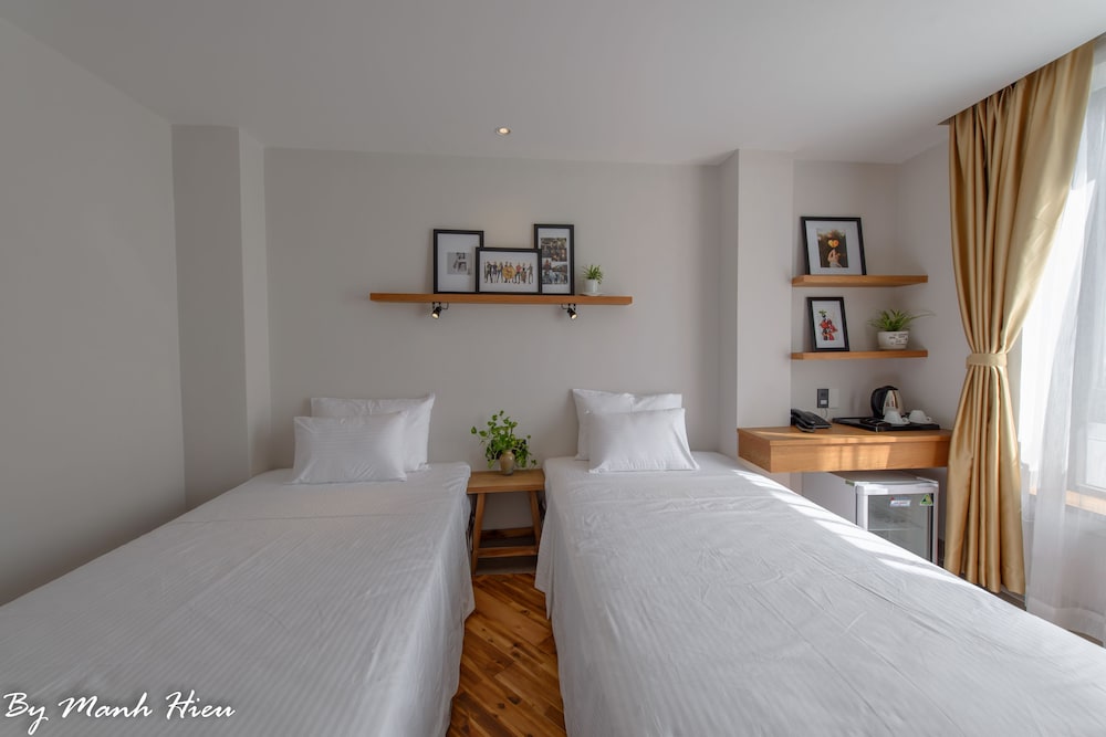 STANDARD, TWIN BEDS