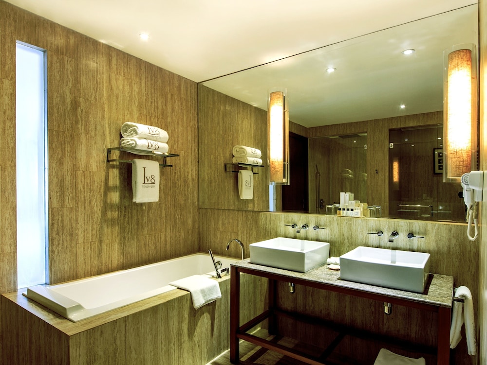 Lv8 Resort Hotel 33/72