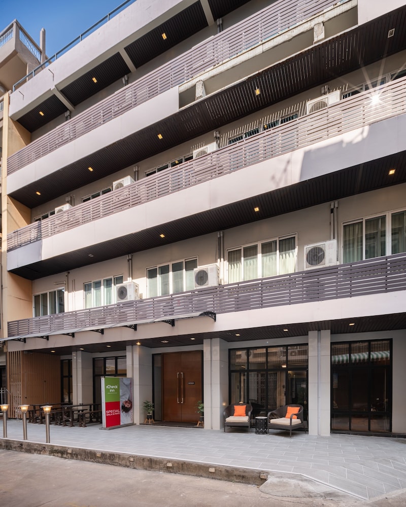 iCheck inn Gems Silom in BANGKOK