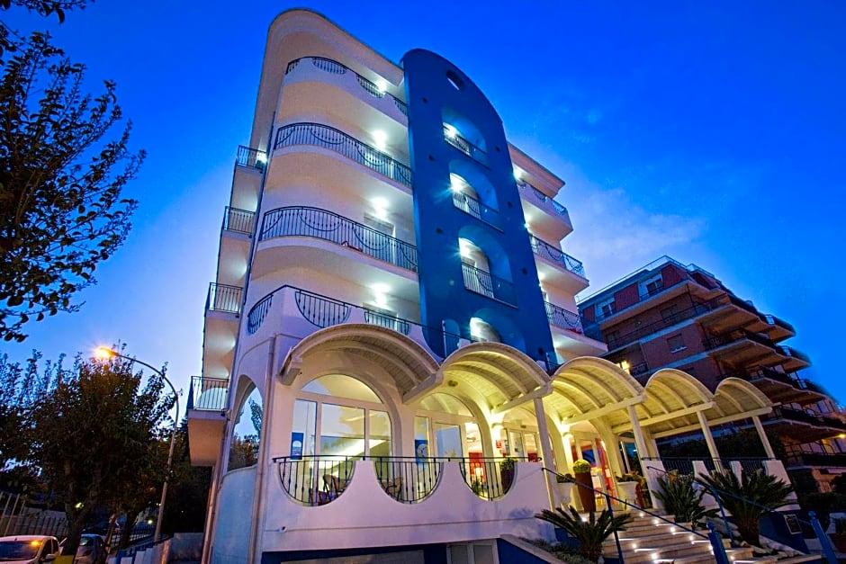 Hotel Ambassador 2/50