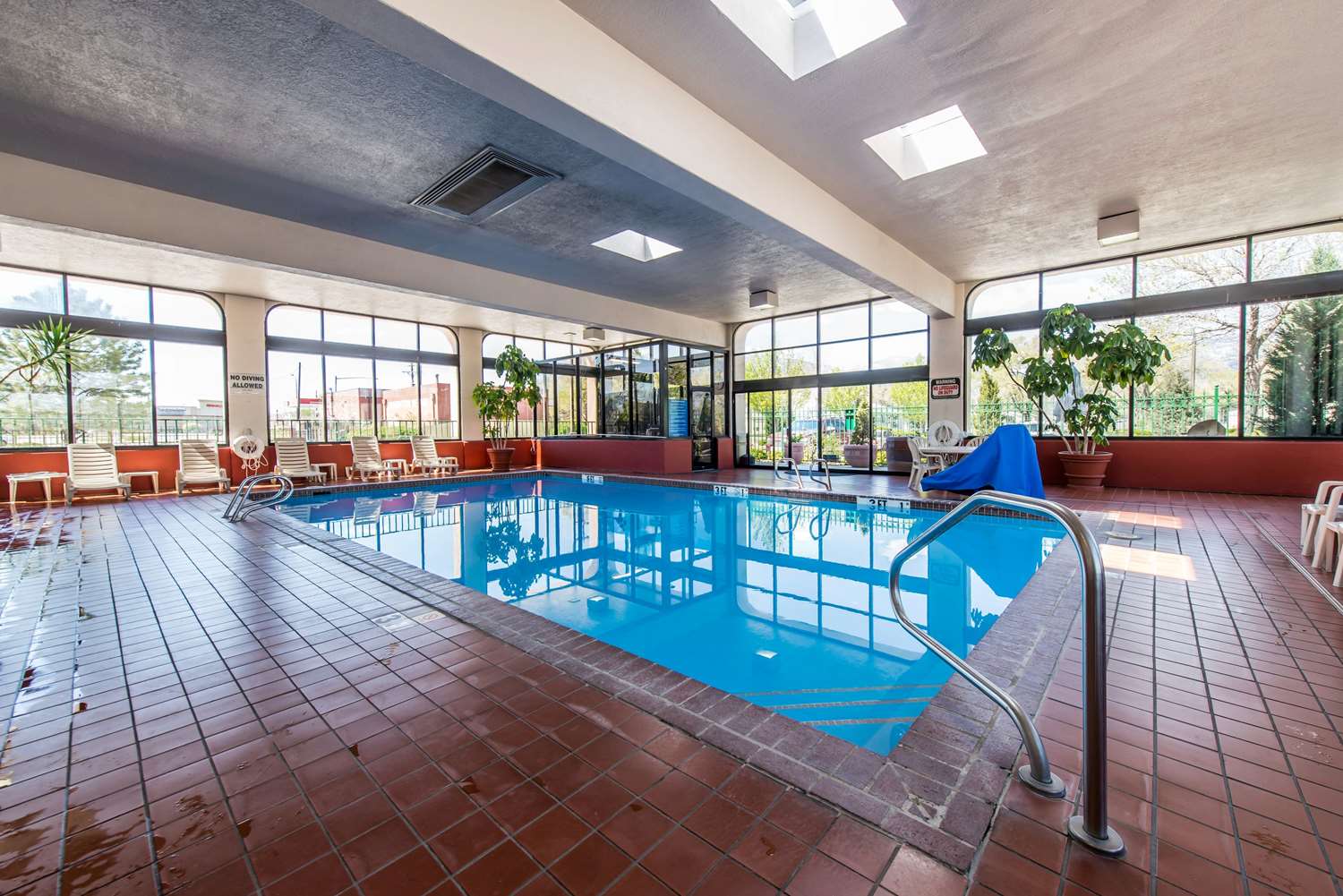Quality Inn Colorado Springs South 7/17