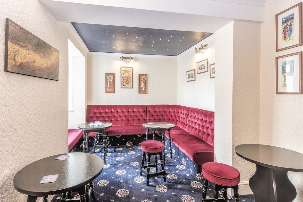 Lindum Lodge - Guest House 30/50