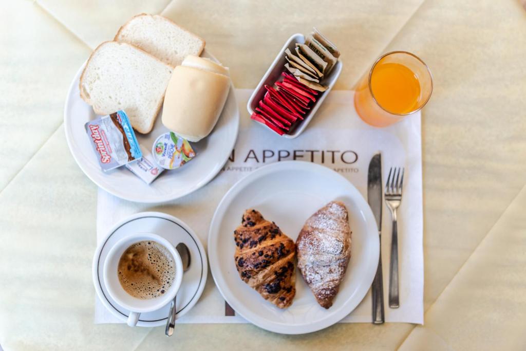 Susy 44/57