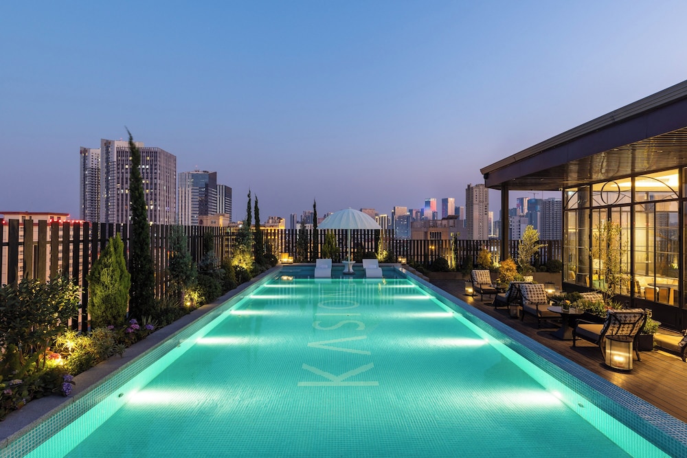 Kunming Kasion Hotel 72/87