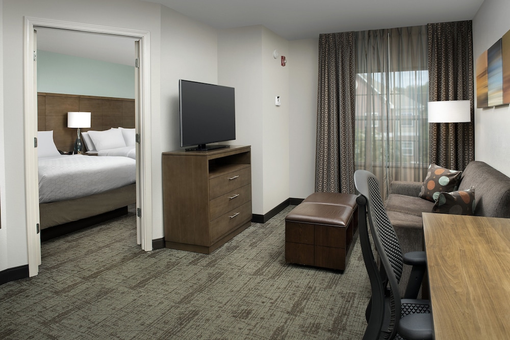 Staybridge Suites Greenville I-85 Woodruff Road 35/58