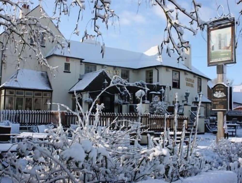 The Castle Hotel 1/30