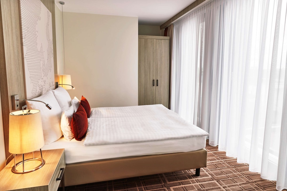 Steigenberger Hotel Bremen 28/70