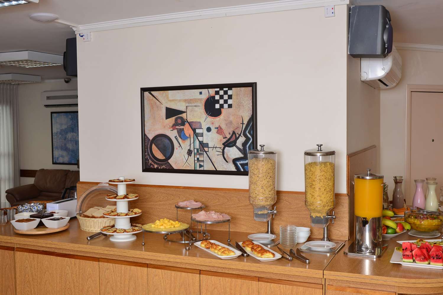 Alfa Suites 3/45
