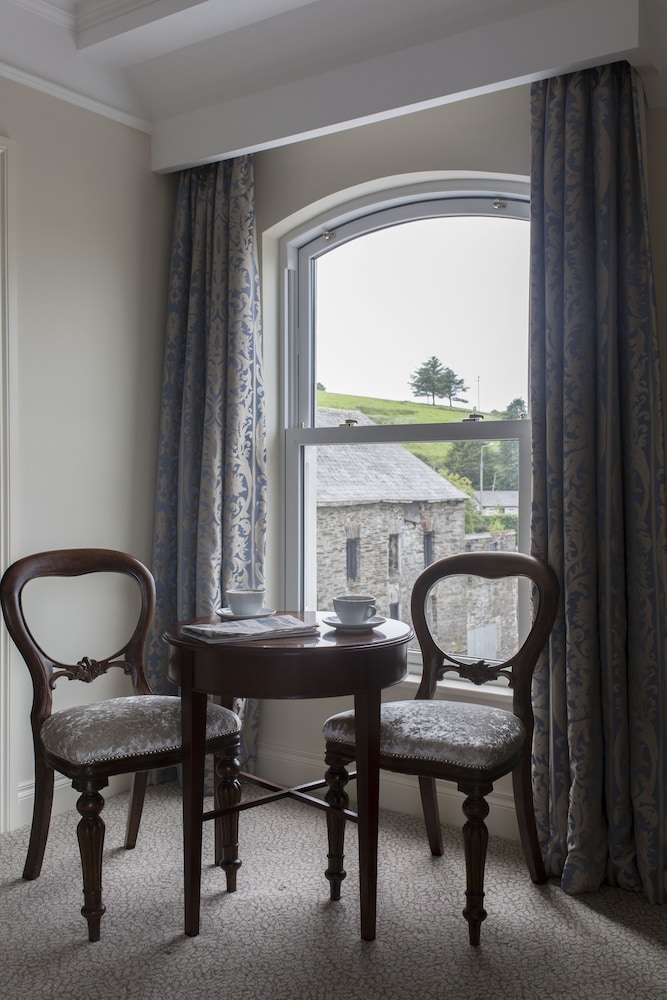 The West Cork Hotel 29/43