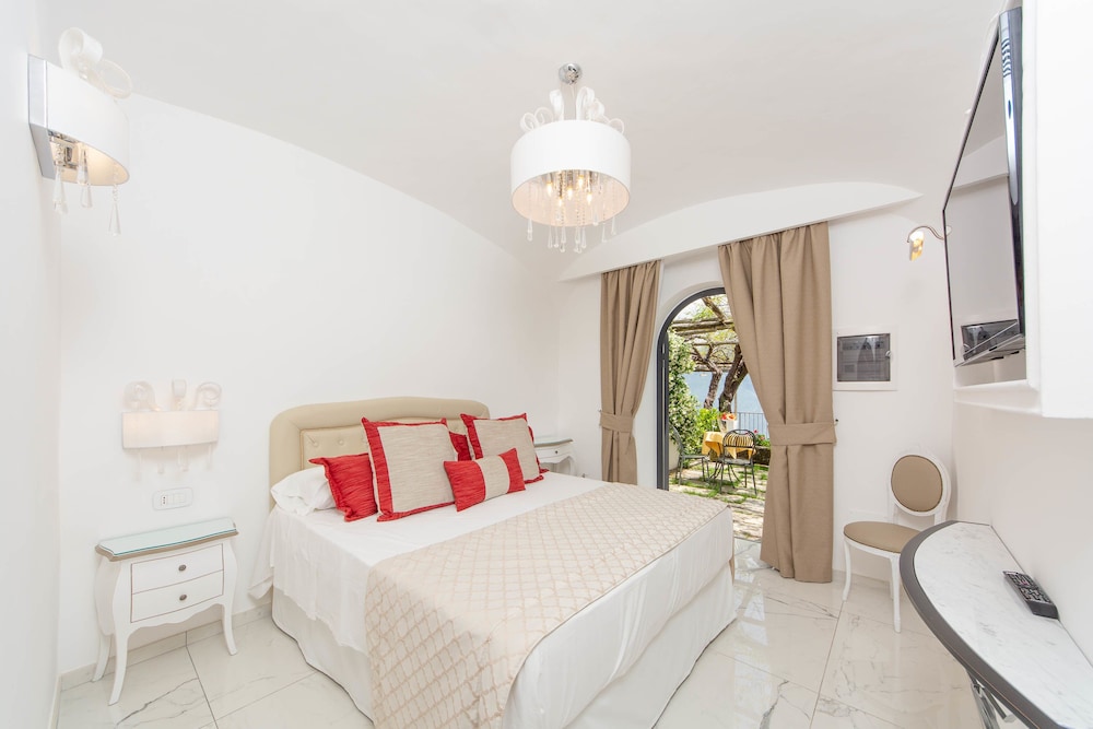Villa Amore 13/50