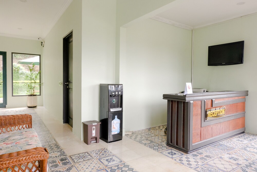 OYO 2350 Panorama Inn Residence 9/25