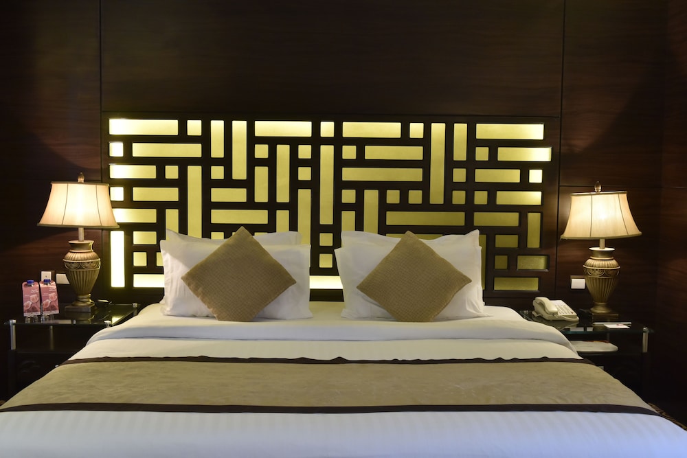 Awaliv International Hotel 21/68