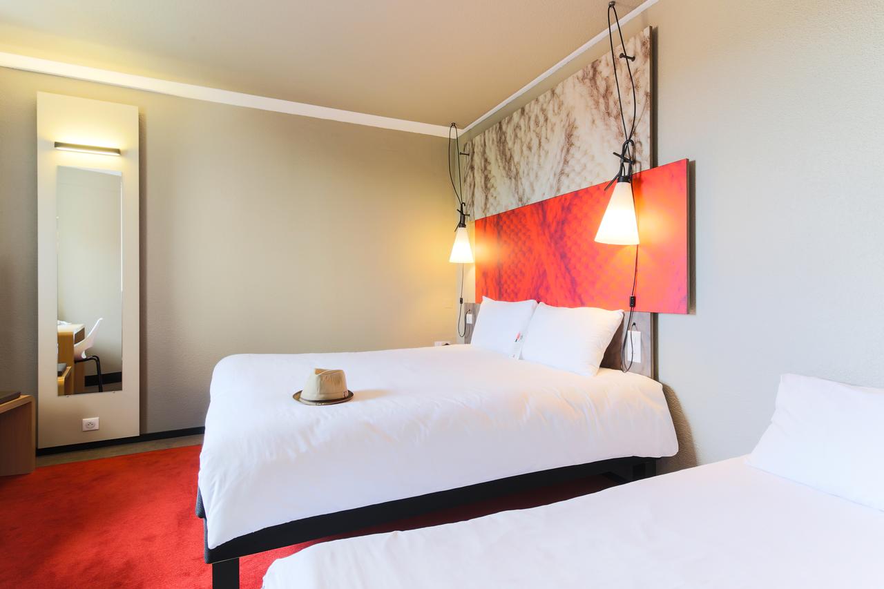 ROOM, DOUBLE BED, ACCESSIBLE