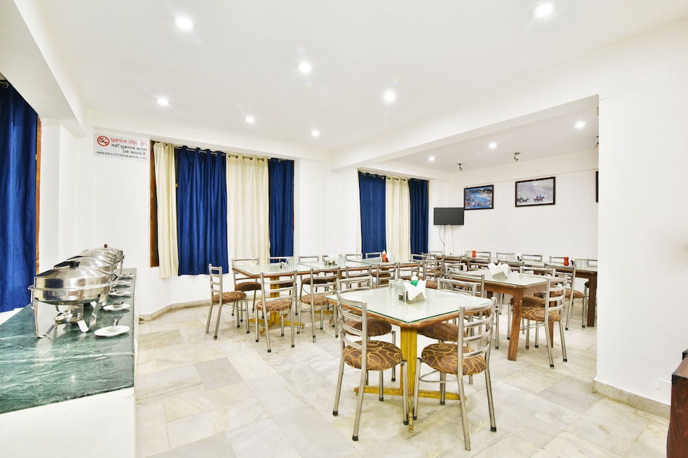 HOTEL DEVLOK 45/49