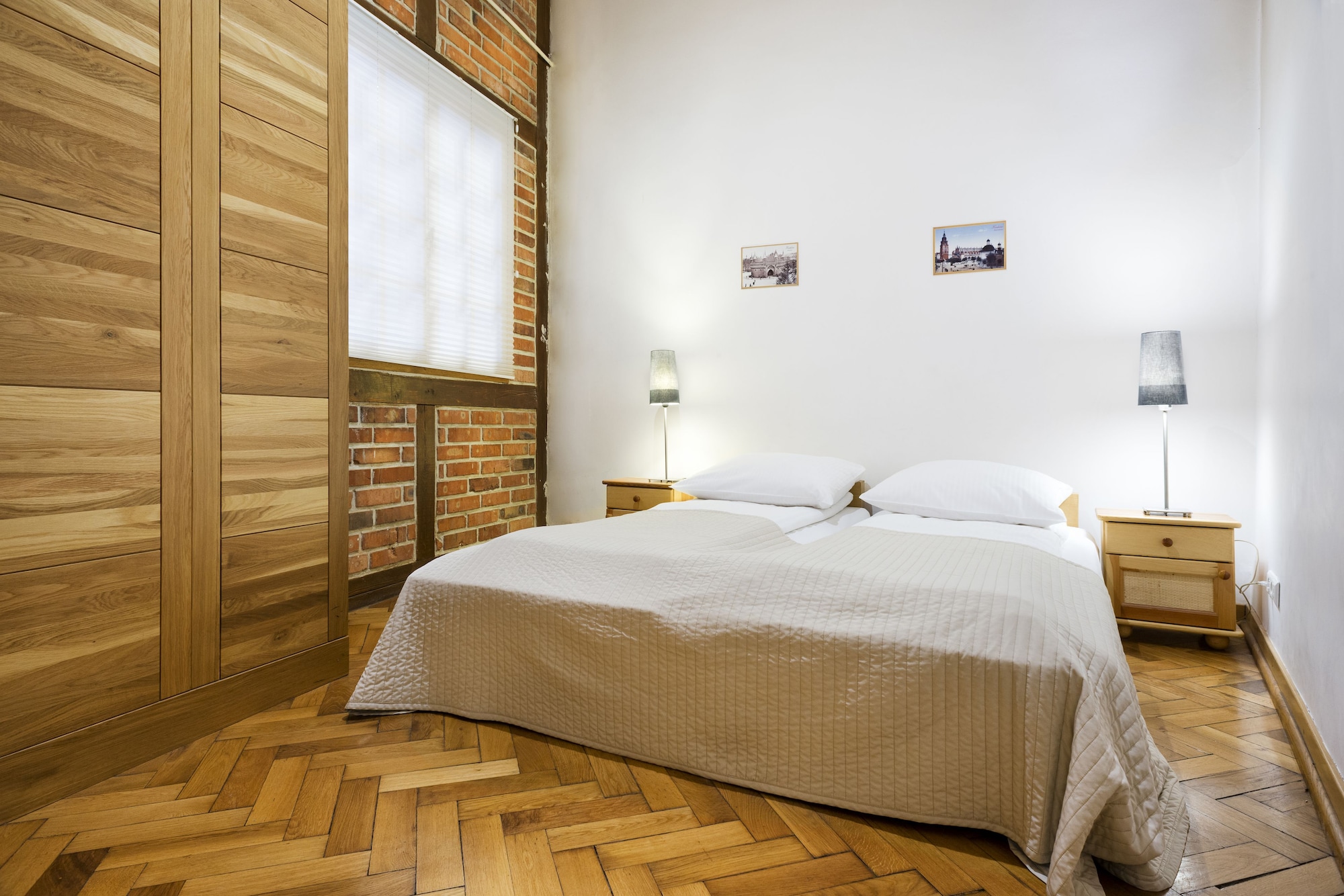 2 ROOMS, APARTMENT