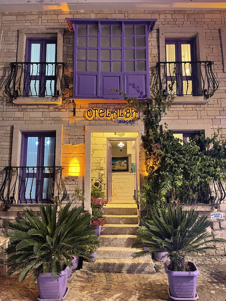 Alba Otel Alacati 1/50