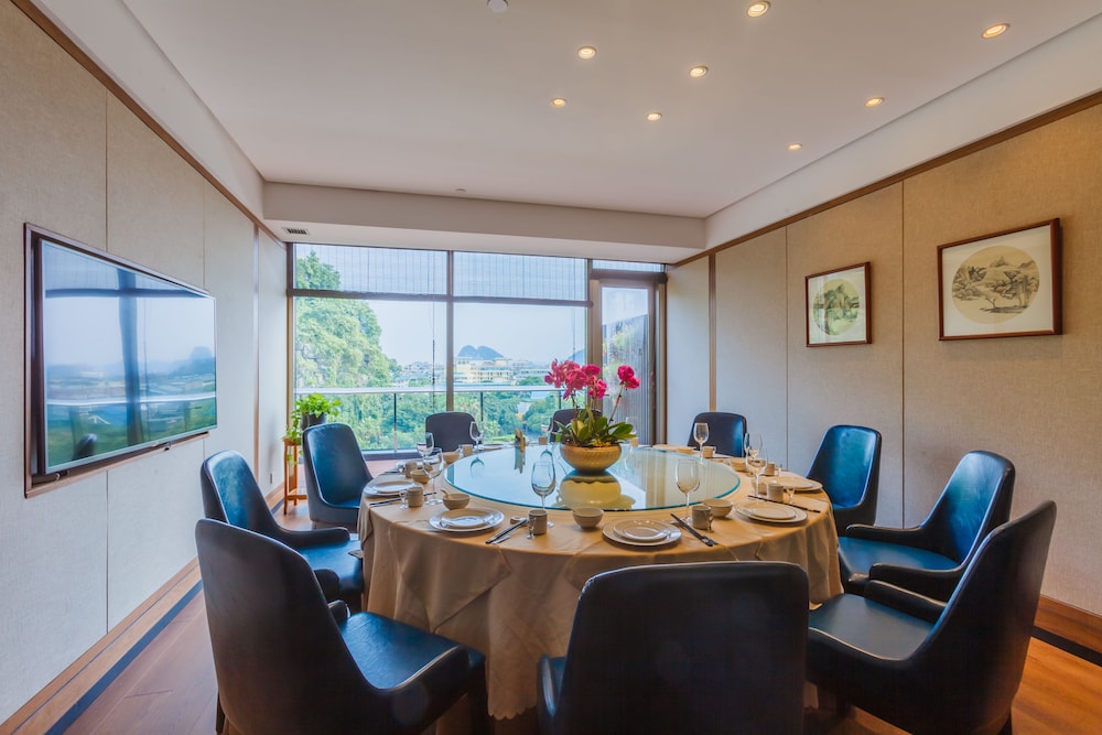 Jolie Vue Boutique Guilin 54/71