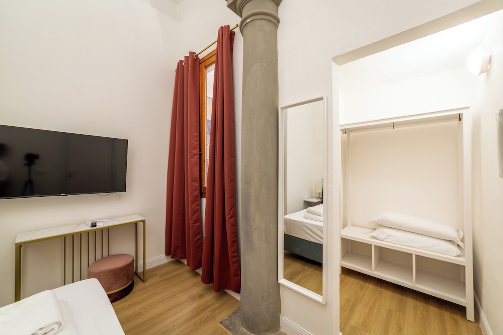 Residenza D'epoca Galleria L'accademia 13/32