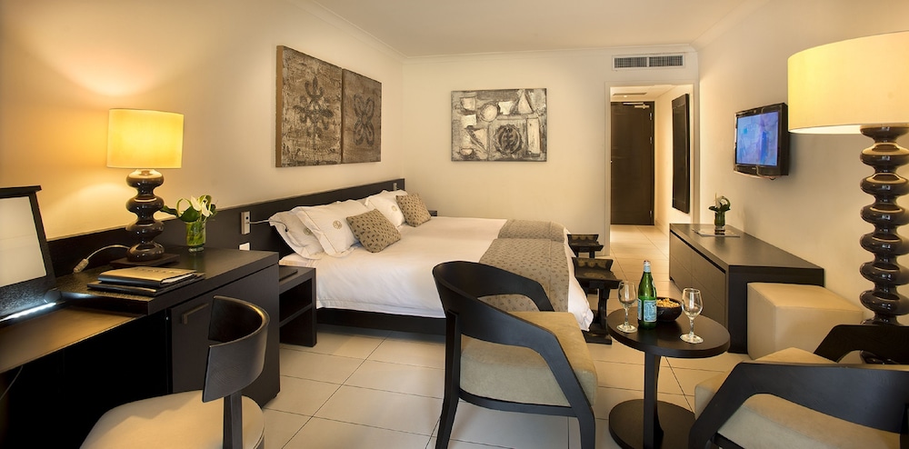 Labadi Beach Hotel 40/78