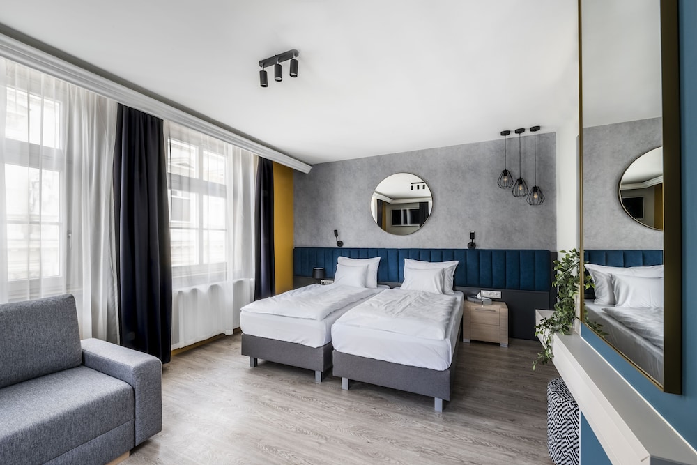 COMFORT, DOUBLE OR TWIN BED, SOFA