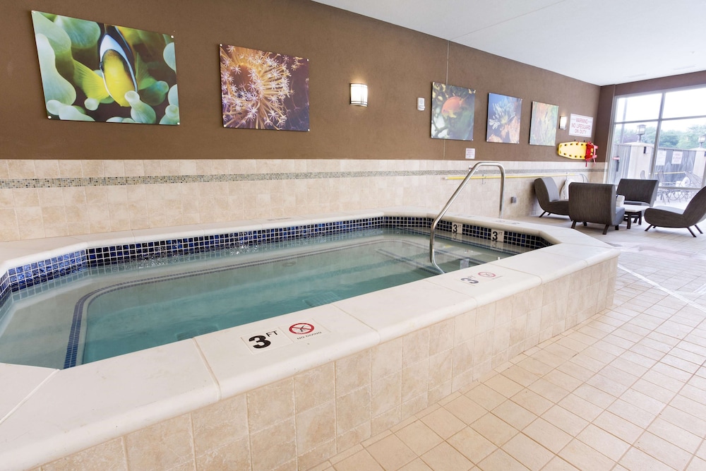 Drury Plaza Hotel Indianapolis Carmel 22/43