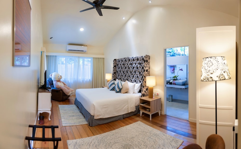 Sutera Sanctuary Lodges at Manukan Island 17/50