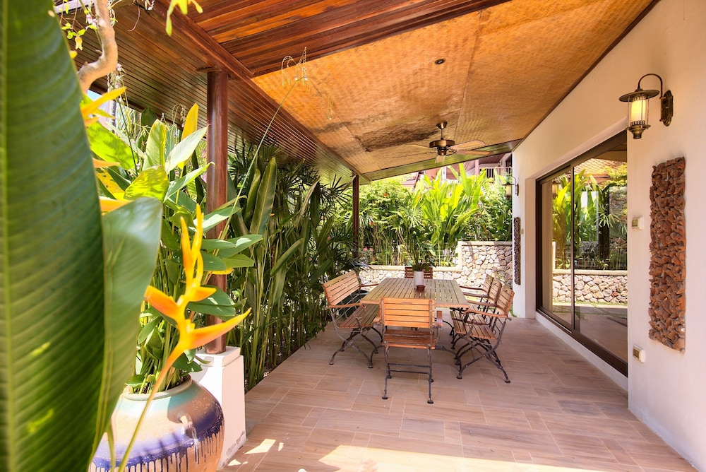 Baan Buaa - 3 Bedroom Beach Side Villa 42/50