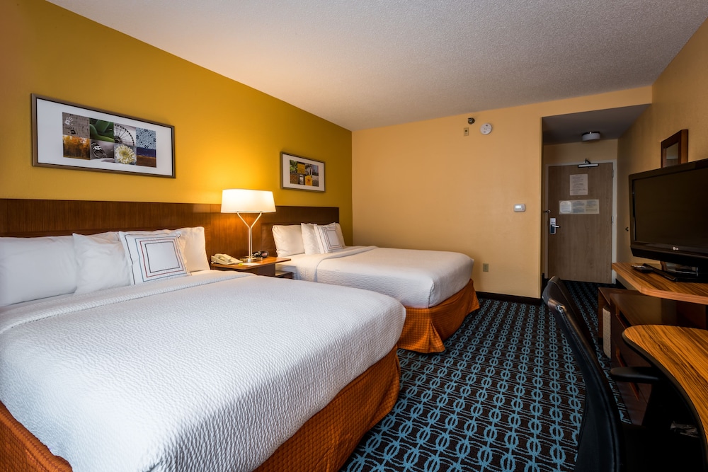 Fairfield Inn By Marriott Savannah I 95 South 5/24