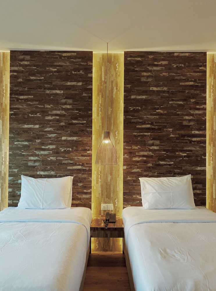 Paradise Hotel Tarakan 36/65