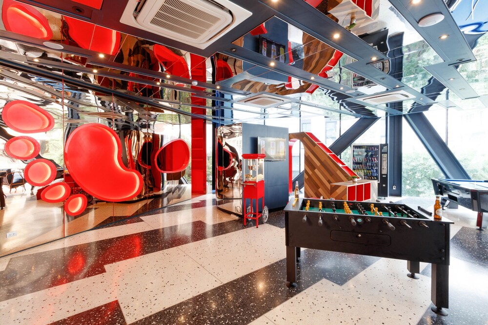 Klub Hotel Bangkok 60/65