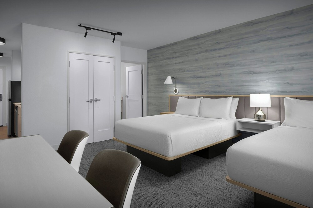 جناح استوديو بسريرين كوين، TownePlace Suites by Marriott Fort Myers Gulf Coast 2/5