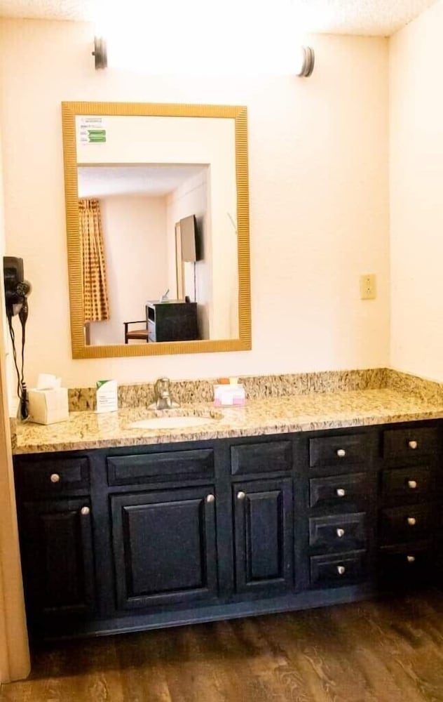 Econo Lodge Vidalia, GA 9/50