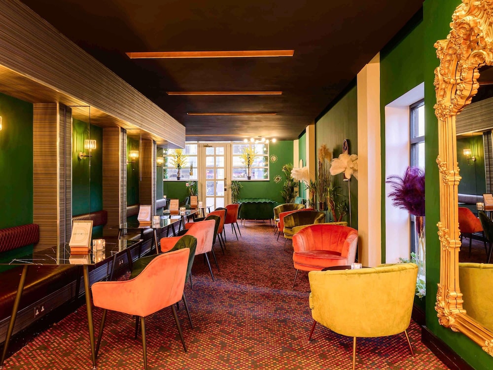Novotel Birmingham Centre 53/76