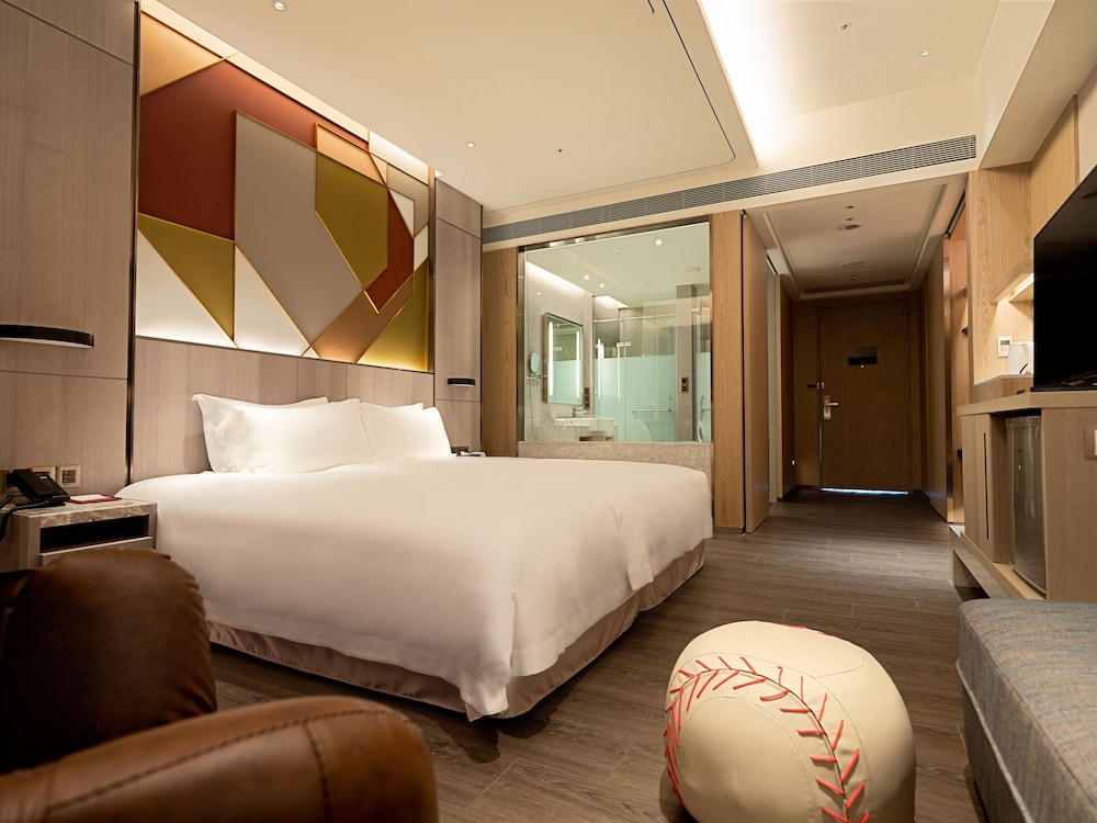 Fame Hall Garden Hotel 23/72