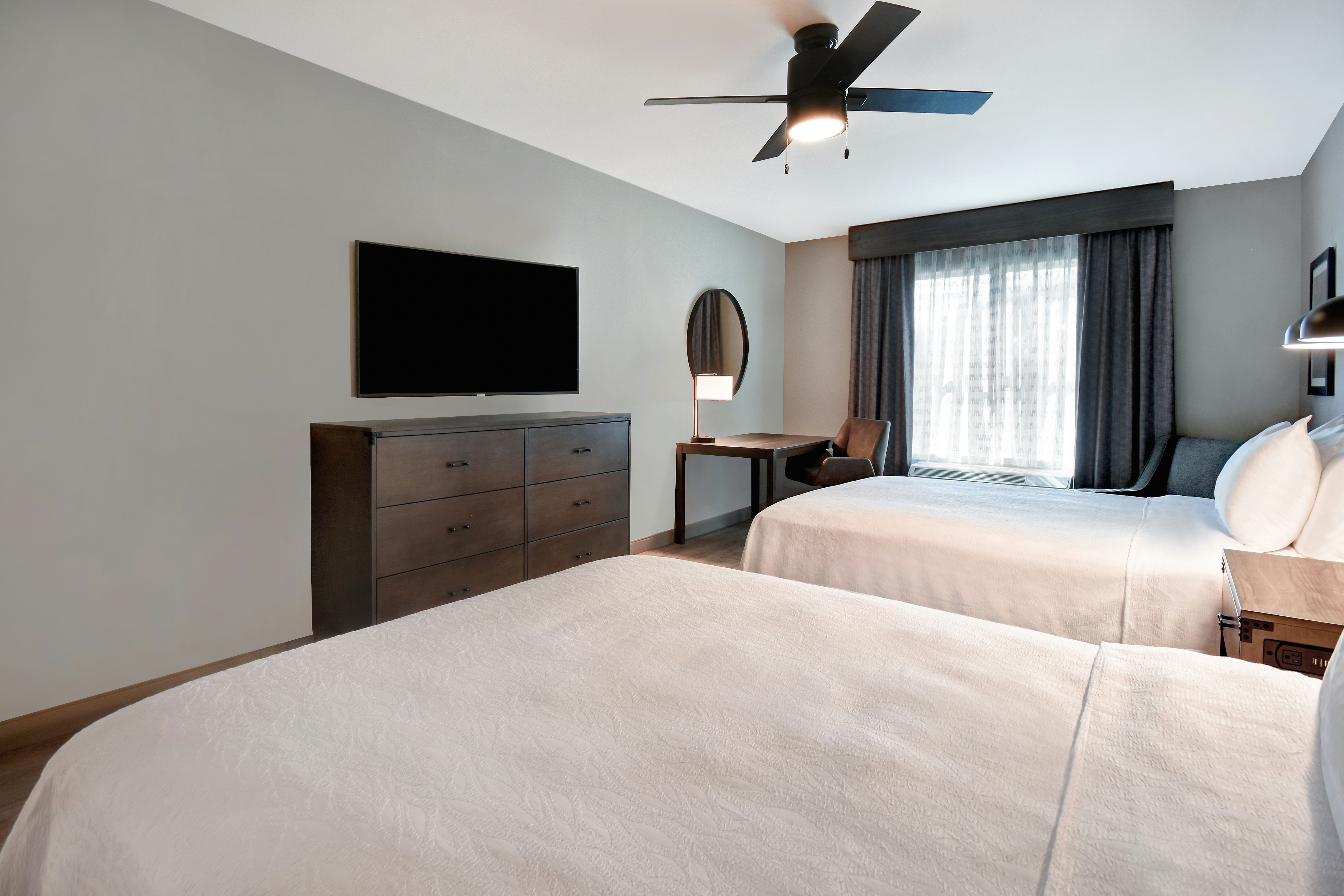 SUITE, 2 QUEEN BEDS, ACCESSIBLE