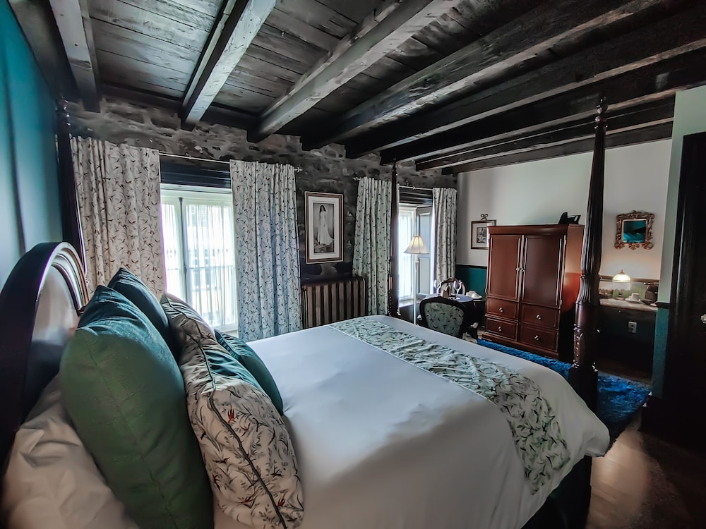 Hotel Le Clos Saint-Louis 13/50