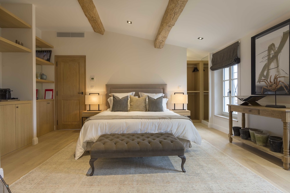 Mougins Luxury Retreats 13/50