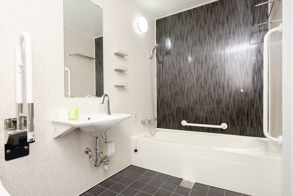 THE PREMIUM HOTEL IN RINKU 28/57